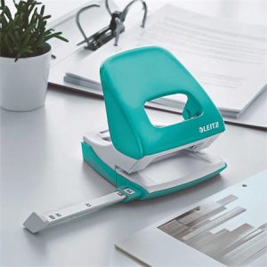 Asztali lyukasztók 30 lapig