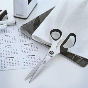 17-21 cm-es irodai ollók