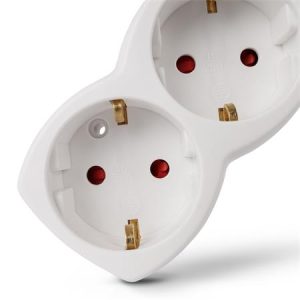 Hálózati  kábelek és kapcsolók