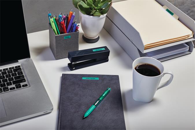 Feliratozógép szalag, 9 mm x 7 m, DYMO "D1", zöld-fekete 3 Feliratozógéphez szalagok