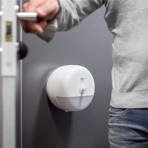 Toalettpapírok és adagolók