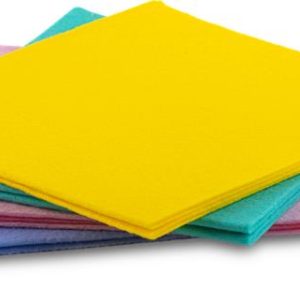 Törlőkendők és szivacsok