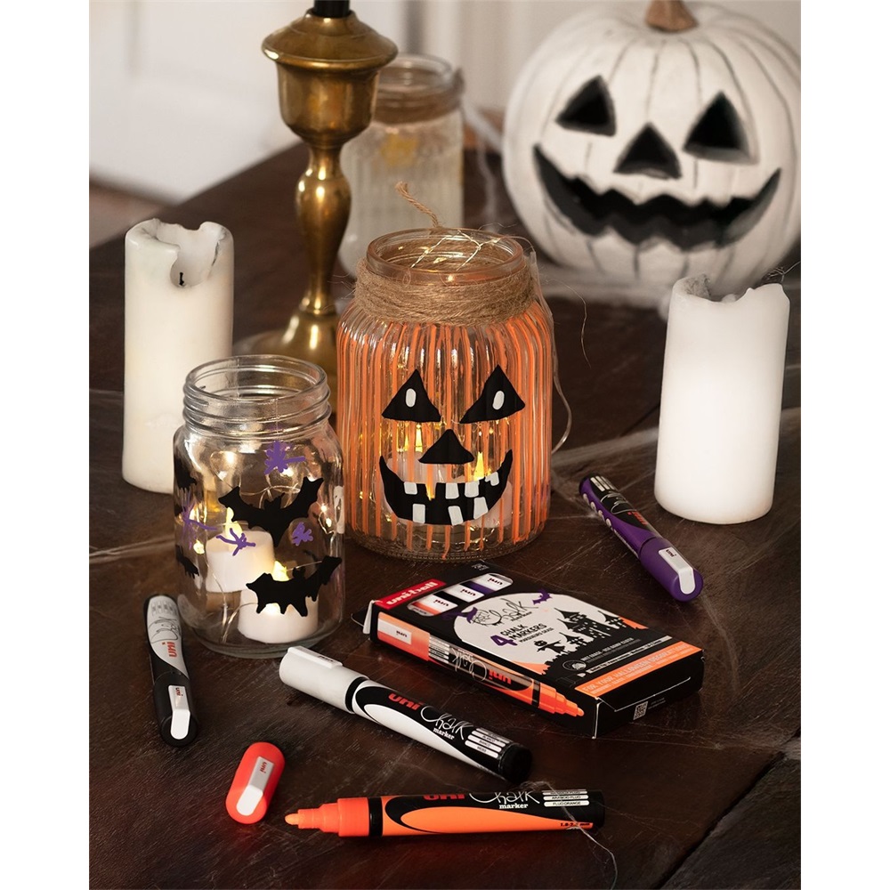 Krétamarker folyékony 1,8-2,5mm Uni-Posca PWE-5M 4 db-os Halloween készlet 1 Krétamarker folyékony 1,8-2,5mm Uni-Posca PWE-5M 4 db-os Halloween készlet