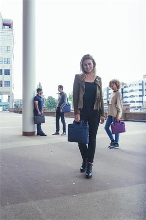 Notebook táska, 15,6", RIVACASE "Central 8231", lila 4 496B5