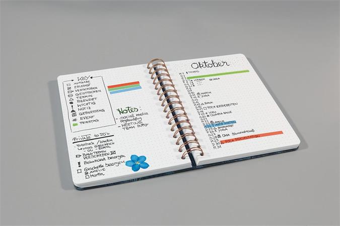 Spirálfüzet, 162x215 mm, pontrácsos, 60 lap, keményfedeles, SIGEL "Jolie" Brush Marks 4 Spirálfüzet, 162x215 mm, pontrácsos, 60 lap, keményfedeles, SIGEL "Jolie" Brush Marks - Image 4