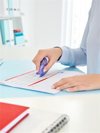 Hibajavító roller, 4,2 mm x 14 m, utántölthető, TESA "ecoLogo®" 2 Hibajavító roller, 4,2 mm x 14 m, utántölthető, TESA "ecoLogo®"