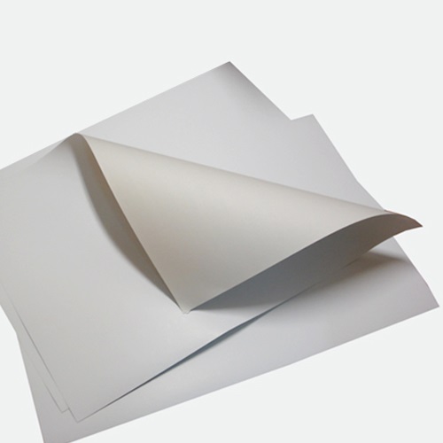 Triplex lemez 70x100 cm 550g szürke 1 Triplex lemez 70x100 cm 550g szürke